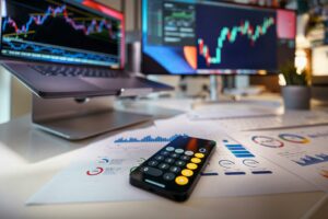 Financial 300x200